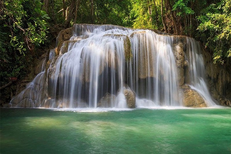 SUỐI TRANH
